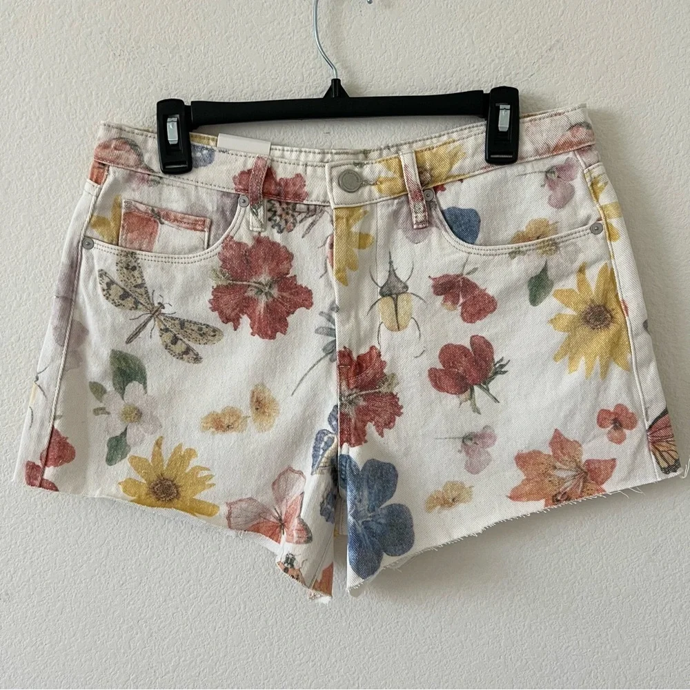 NWT BLANKNYC The Barrow Floral Butterfly Denim Shorts High Rise Raw Hem 29
